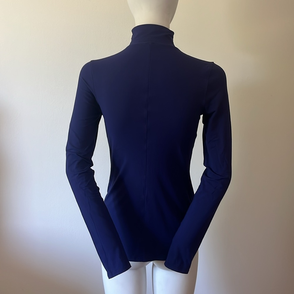 Lululemon Navy Blue Women's Turtleneck Top - Picture 4 of 6